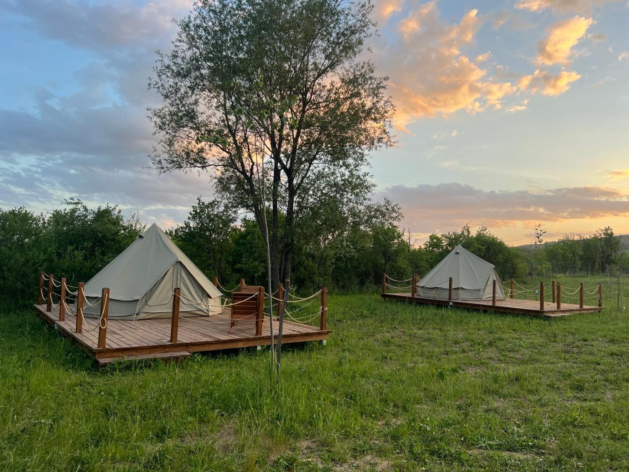 Deleni Retreat - Glamping Hotel Buzau Exterior photo